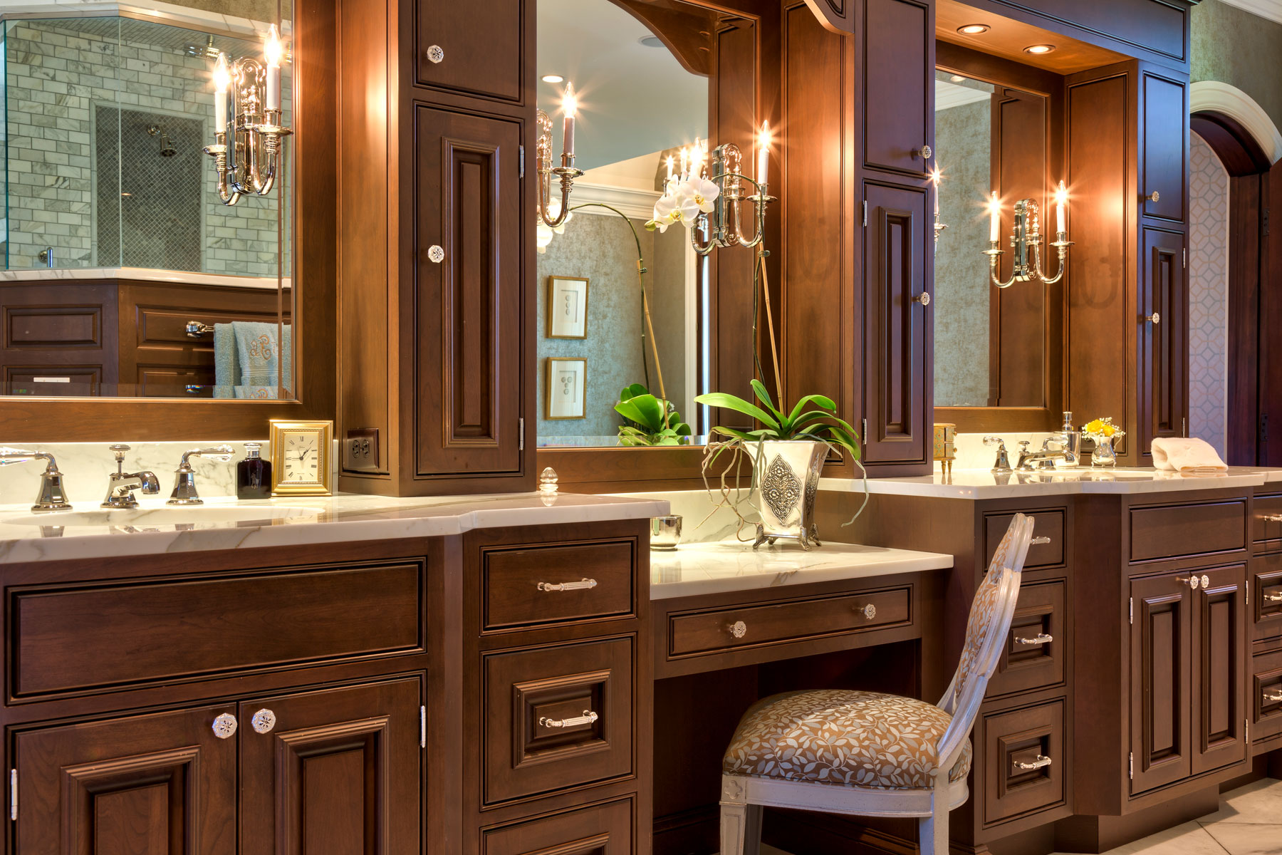 luxury-master-bath-custom-vanity