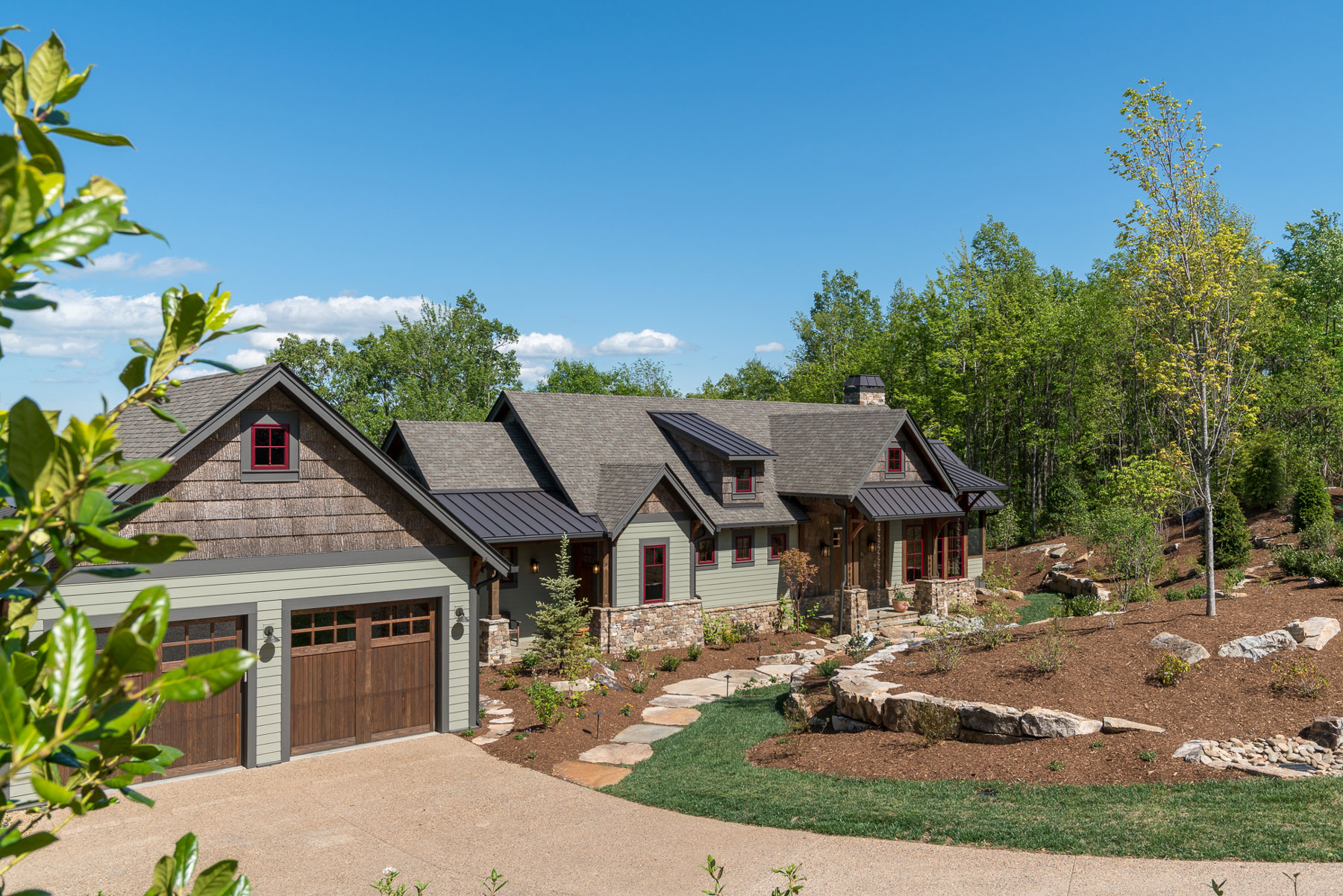 mountain-home-front-elevation-garage